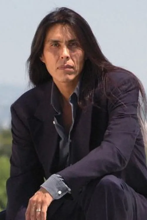 Barry Lynch ha trabajado con Aldred Montoya en 1 ocasiones