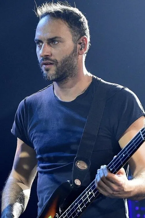 Louis Bertignac ha trabajado con Aleksander Angelov en 2 ocasiones