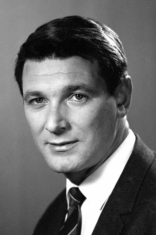 Александр Белявский interpretando a Siemionow