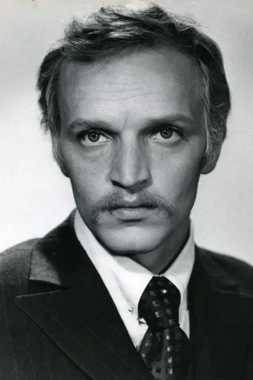 Александр Кайдановский interpretando a Tom Novak