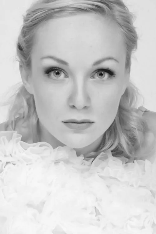 Aleksandra Adamska interpretando a 'Burza'