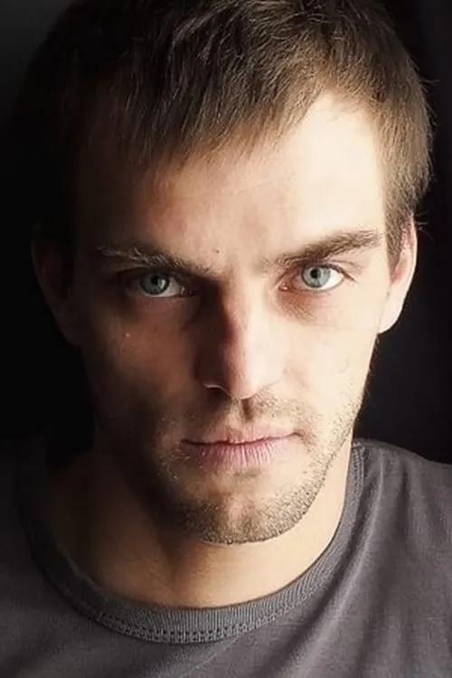 Aleksey Solonchev interpretando a Jurgen