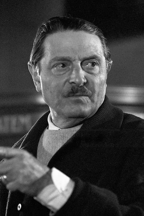 Alessandro Blasetti interpretando a Self (uncredited)