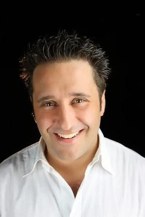 Alessandro Bolide interpretando a Stefano