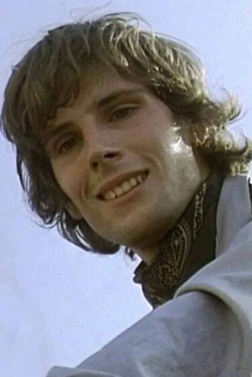 Alessandro Zamattio interpretando a Martino