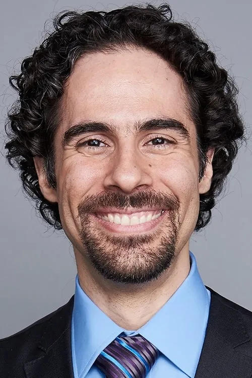 Alex Lacamoire interpretando a himself (Music Supervisor/Orchestrator/Keyboard)