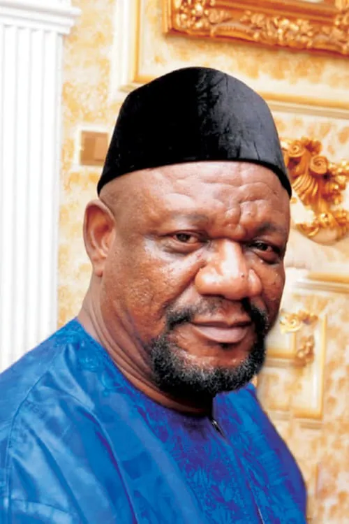 Kelechi Udegbe ha trabajado con Alex Usifo Omiagbo en 1 ocasiones