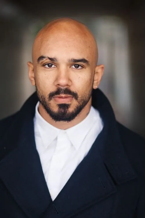 Alexander Montagnani interpretando a Reiss