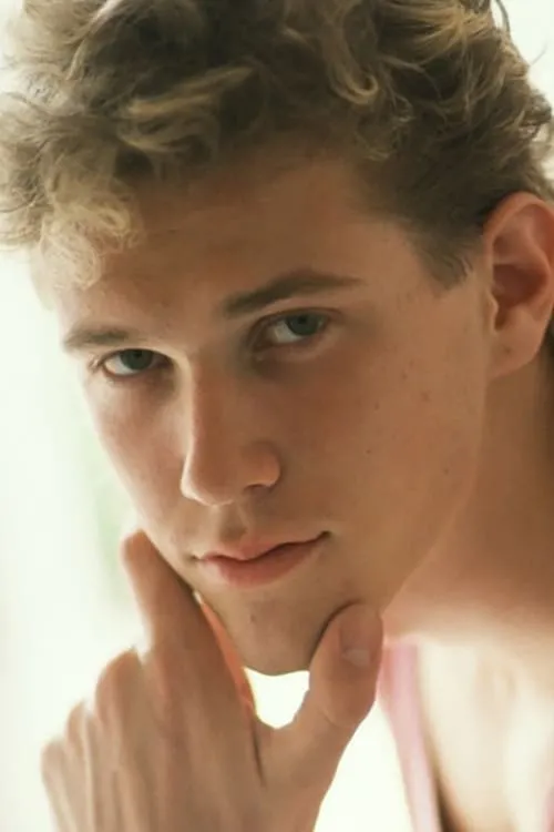 Kristof Junas ha trabajado con Alexander Strauss en 2 ocasiones