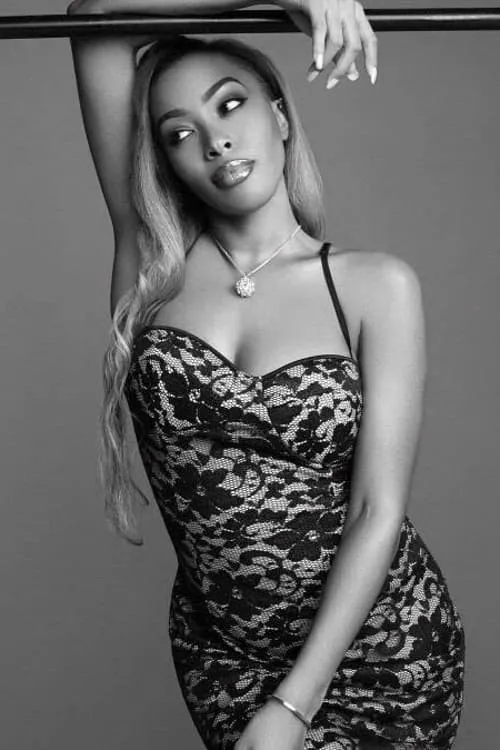 Bienvenu Neba ha trabajado con Alexandra Amon en 1 ocasiones