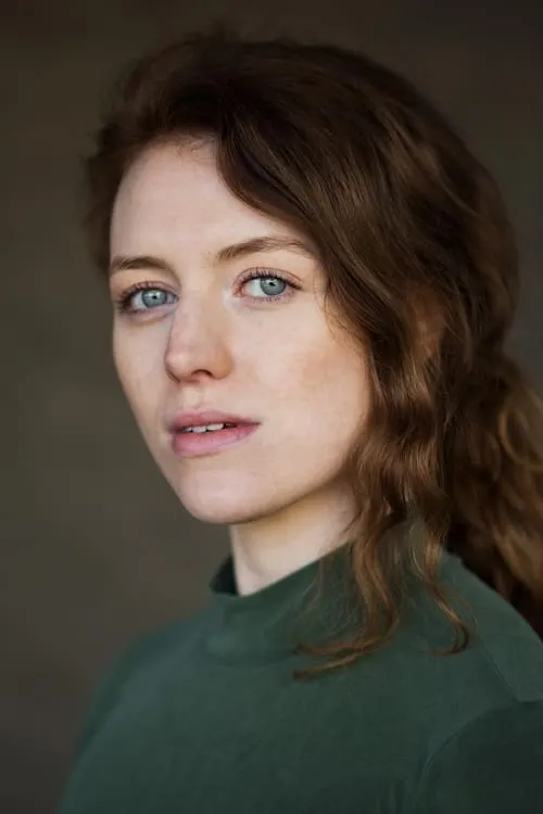 Paddy C Courtney ha trabajado con Alexandra Moloney en 1 ocasiones