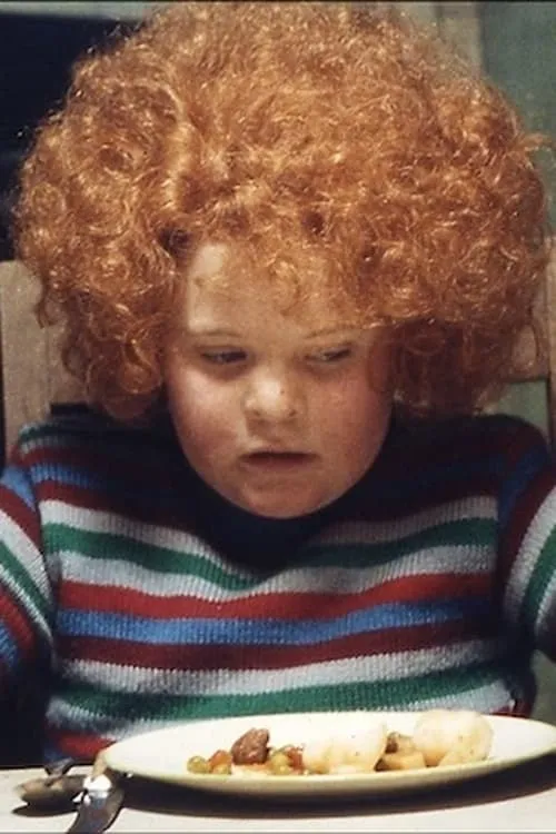 Alexia Keogh interpretando a Janet Frame as a child