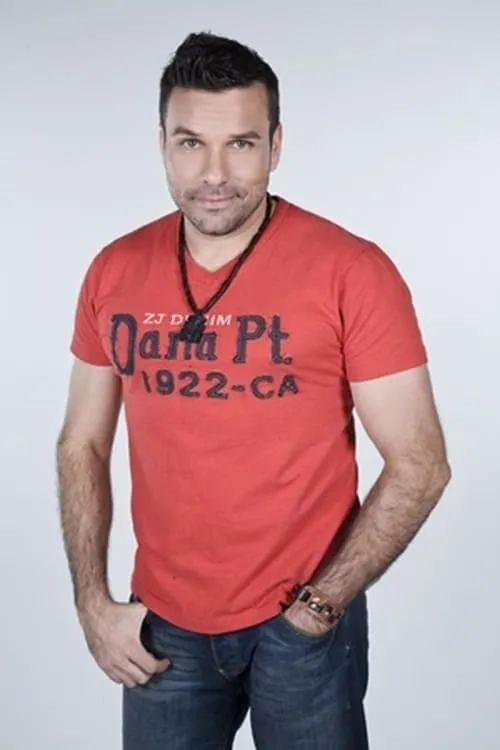 Alfonso Medina — personaje: Neptalí Moreno Michel