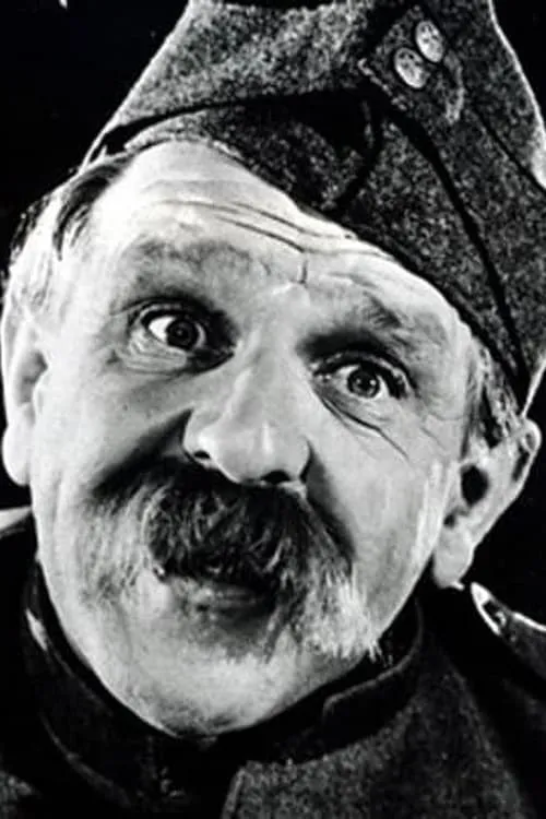 Bernard Junod ha trabajado con Alfred Rasser en 1 ocasiones