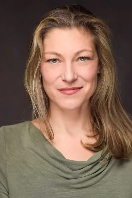 Dustin Austen ha trabajado con Alice Bahlke en 1 ocasiones