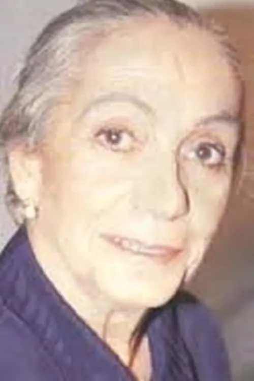 Alicia Montoya interpretando a Casera