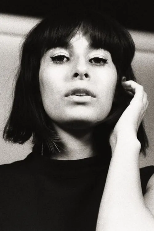 Surya Macgrégor ha trabajado con Alicia Quiñonez en 1 ocasiones