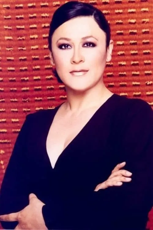 Alina Lozano interpretando a Consuelo de Cristancho