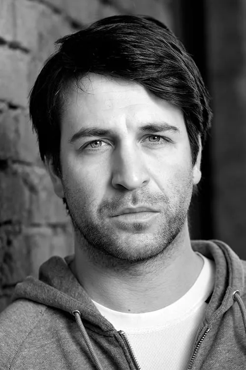 Foto de perfil del actor Aljaž Tepina en el reparto