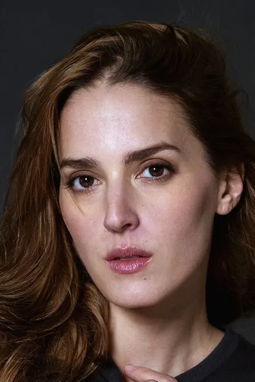 Mora Recalde ha trabajado con Amalia Kassai en 1 ocasiones