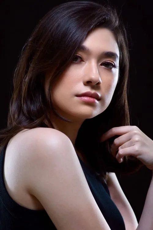 Amanda Rigby interpretando a Anissa