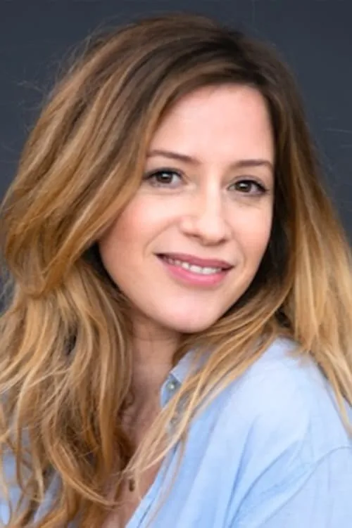 Amandine Maugy interpretando a Sophie