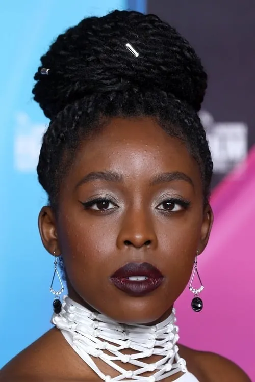 Amarah-Jae St. Aubyn — personaje: Rosie Noah