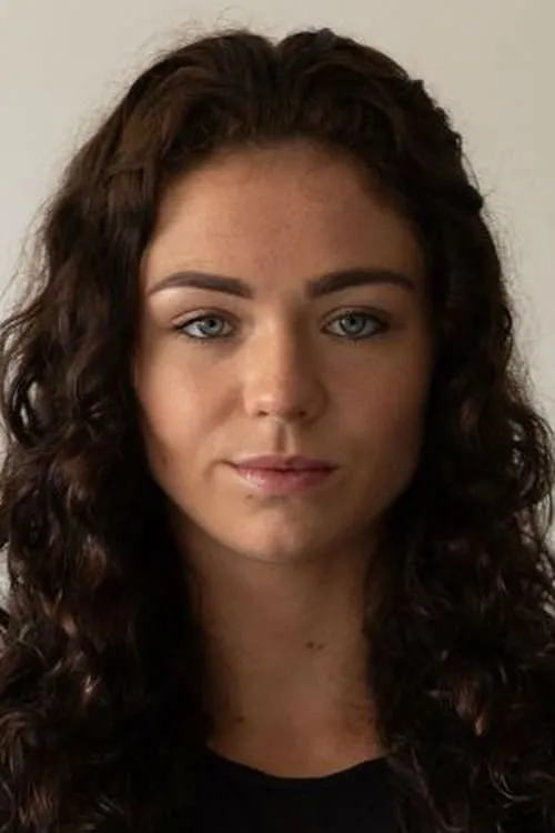 Mauro Cerilli ha trabajado con Amber Kitchen en 1 ocasiones