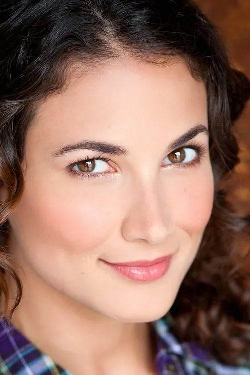 Amber Rivera interpretando a Margaret