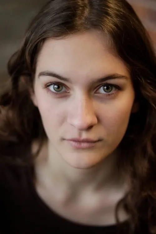 Leah Carroll ha trabajado con Amelia Mahrie en 1 ocasiones