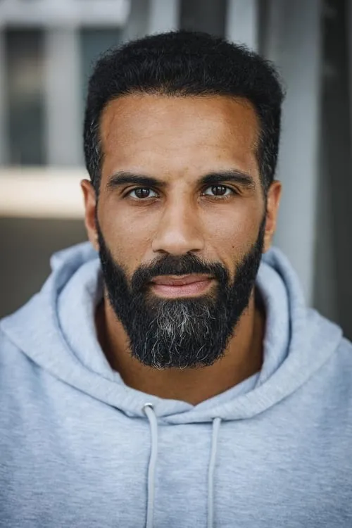 Hassan Najib ha trabajado con Amer El-Erwadi en 1 ocasiones