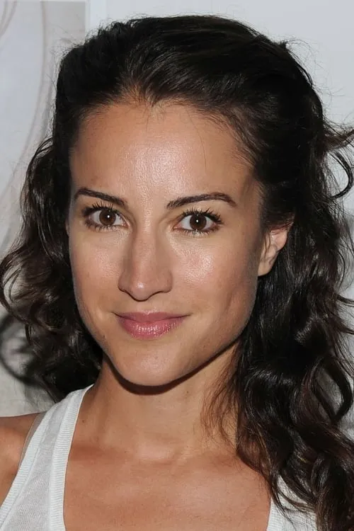 Christian Campbell ha trabajado con America Olivo en 2 ocasiones