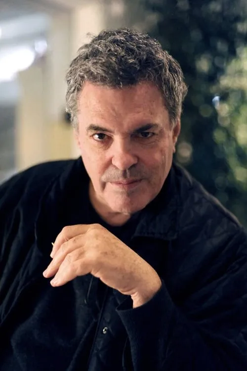 Amos Gitai interpretando a 