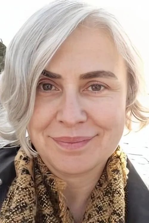 Ana Luís — personaje: Bailarina