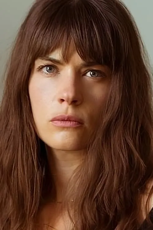 Karla Sofía Gascón ha trabajado con Anabel Lopez en 1 ocasiones