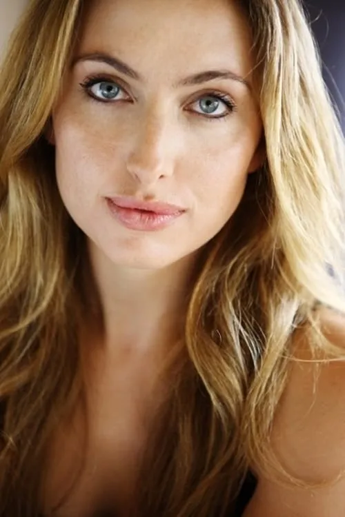 Tyler Jeffrey Smith ha trabajado con Analeis Lorig en 1 ocasiones