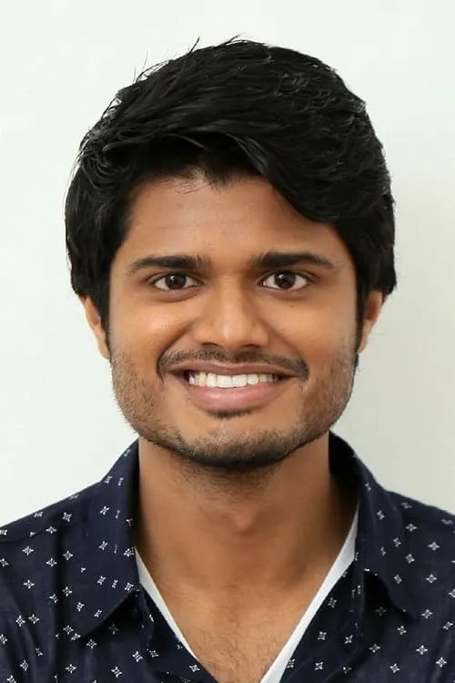 Anand Deverakonda interpretando a Anand