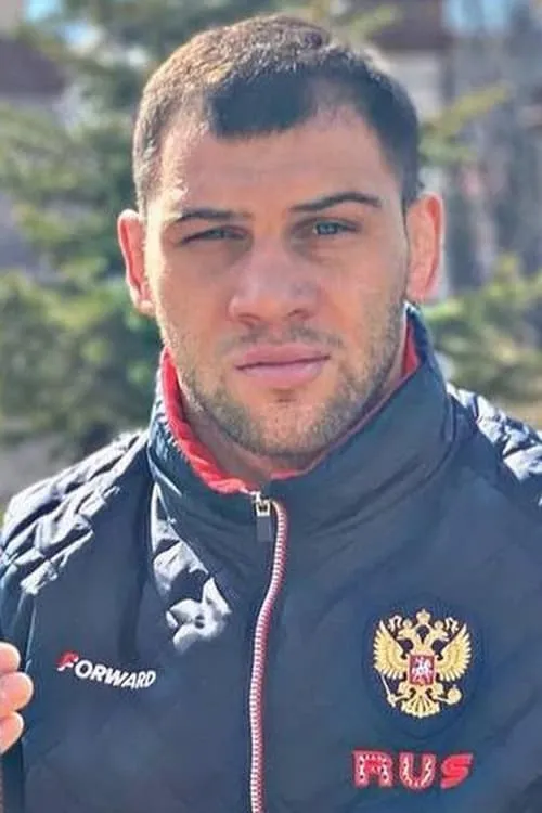 Alexander Shlemenko ha trabajado con Anatoly Tokov en 1 ocasiones