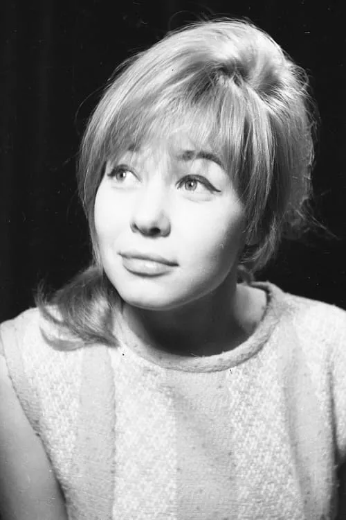 Constanta Comanoiu ha trabajado con Anda Caropol en 1 ocasiones