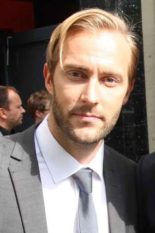 Anders Hoff en su biografía y filmografía