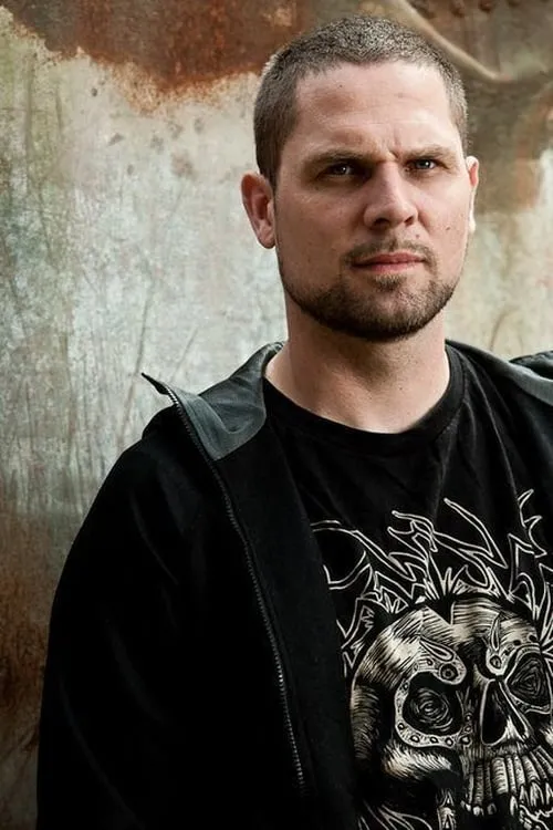 Johan Olsen ha trabajado con Anders Kjølholm en 1 ocasiones