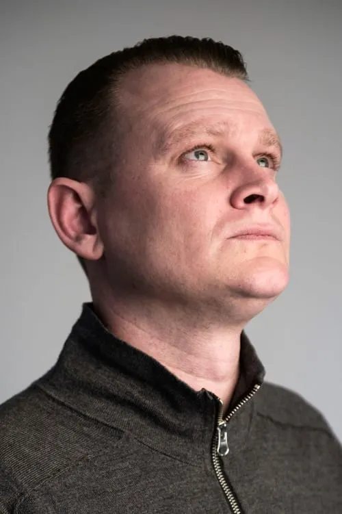 Emil Simonsen ha trabajado con Andreas Bai Duelund en 1 ocasiones