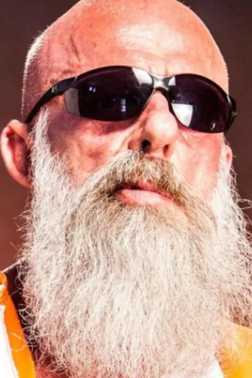 Andreas Cahling interpretando a Thor