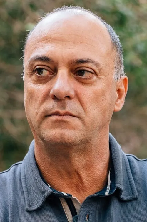 T?µ?? ???d???? ha trabajado con Andreas Morfonios en 1 ocasiones