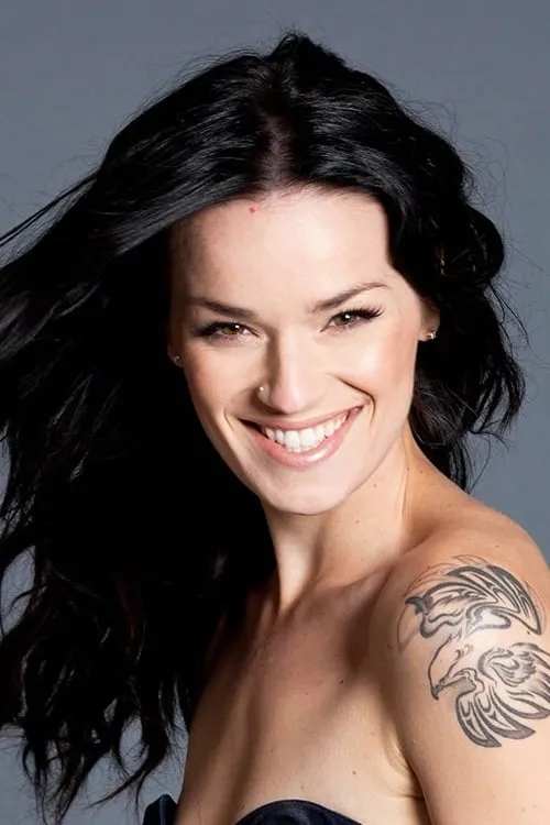 Andrée Watters en su biografía y filmografía