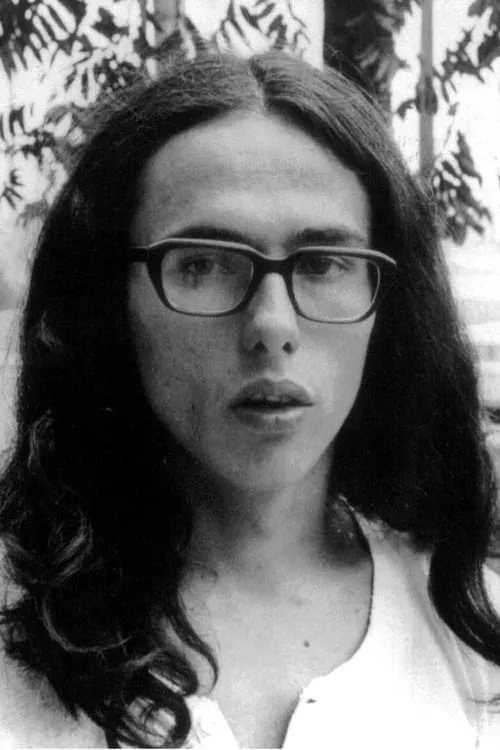 Carlos Mayolo ha trabajado con Andrés Caicedo en 2 ocasiones