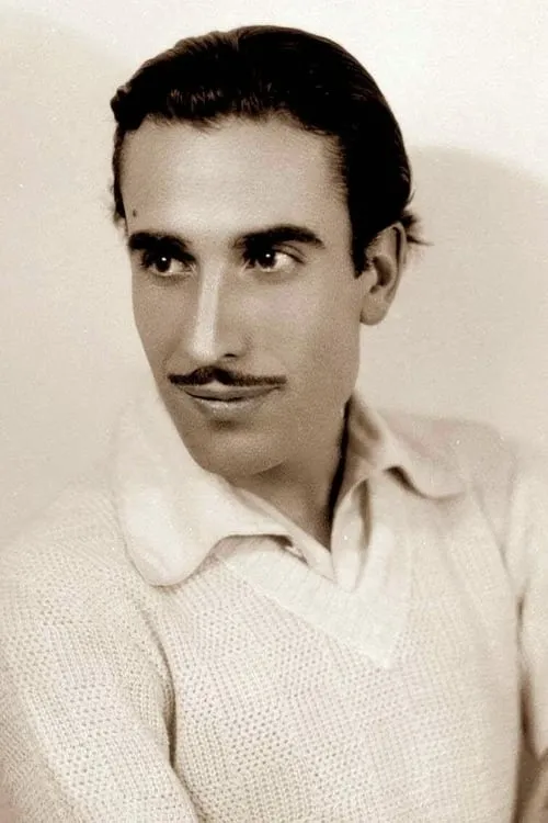 Andrés Carranque de Ríos interpretando a