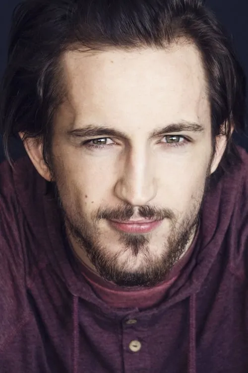 Matt Johnson ha trabajado con Andrew Chown en 1 ocasiones