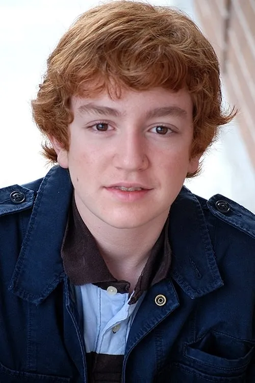 Andrew Cottrill interpretando a Sean