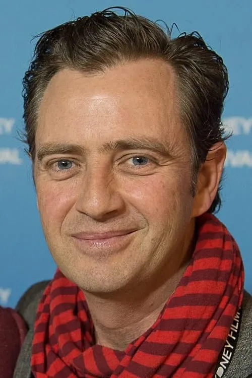 Louis Dingemans ha trabajado con Andrew Curry en 1 ocasiones